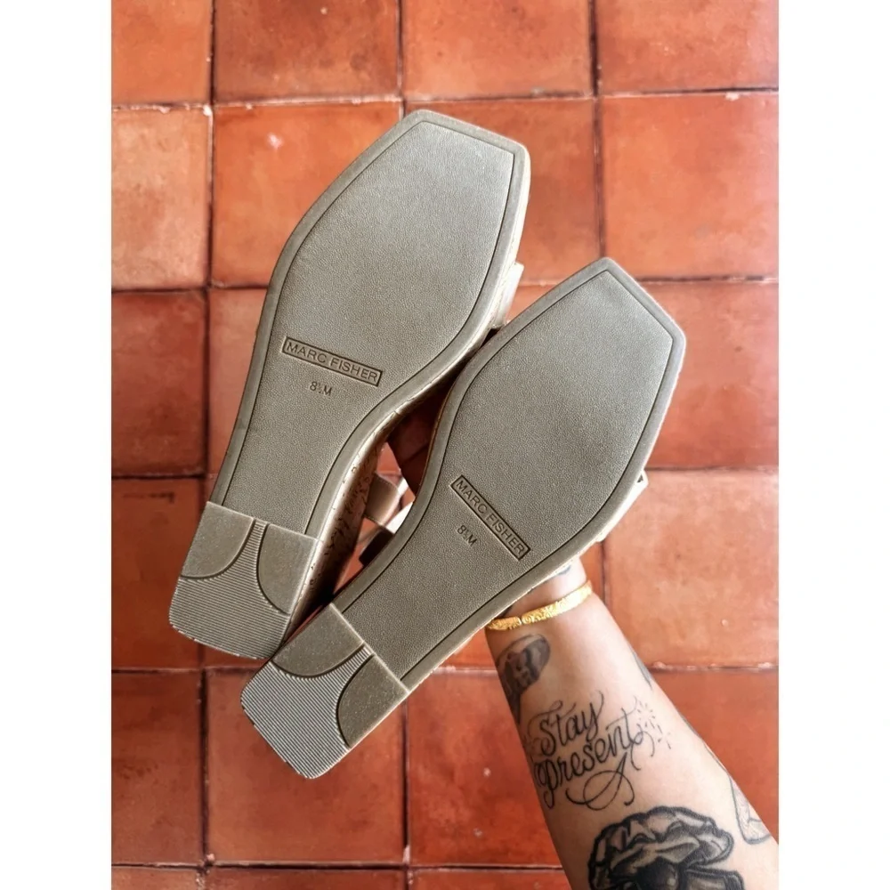 Sz 8.5M Marc Fisher Lukey Open Toe Cork Wedge Sandals In Malted Milk NWOB